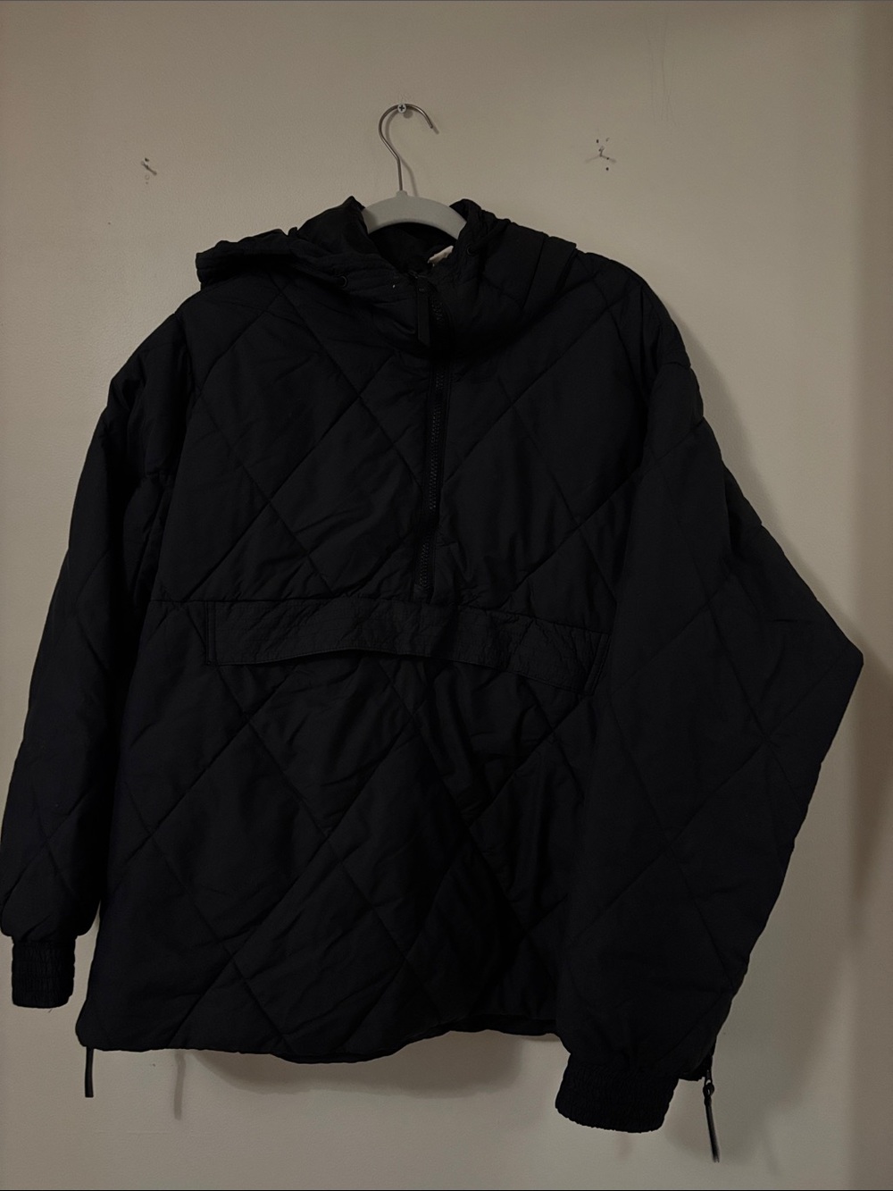 H&M pullover puffer jacket.